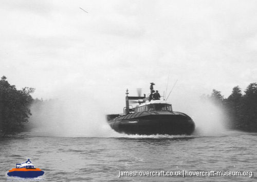 SRN5 in the Tropics -  (credit: The <a href='http://www.hovercraft-museum.org/' target='_blank'>Hovercraft Museum Trust</a>).